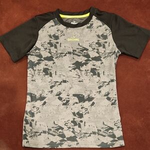 Spalding Kids Gray and Black Graphic Performance T-Shirt